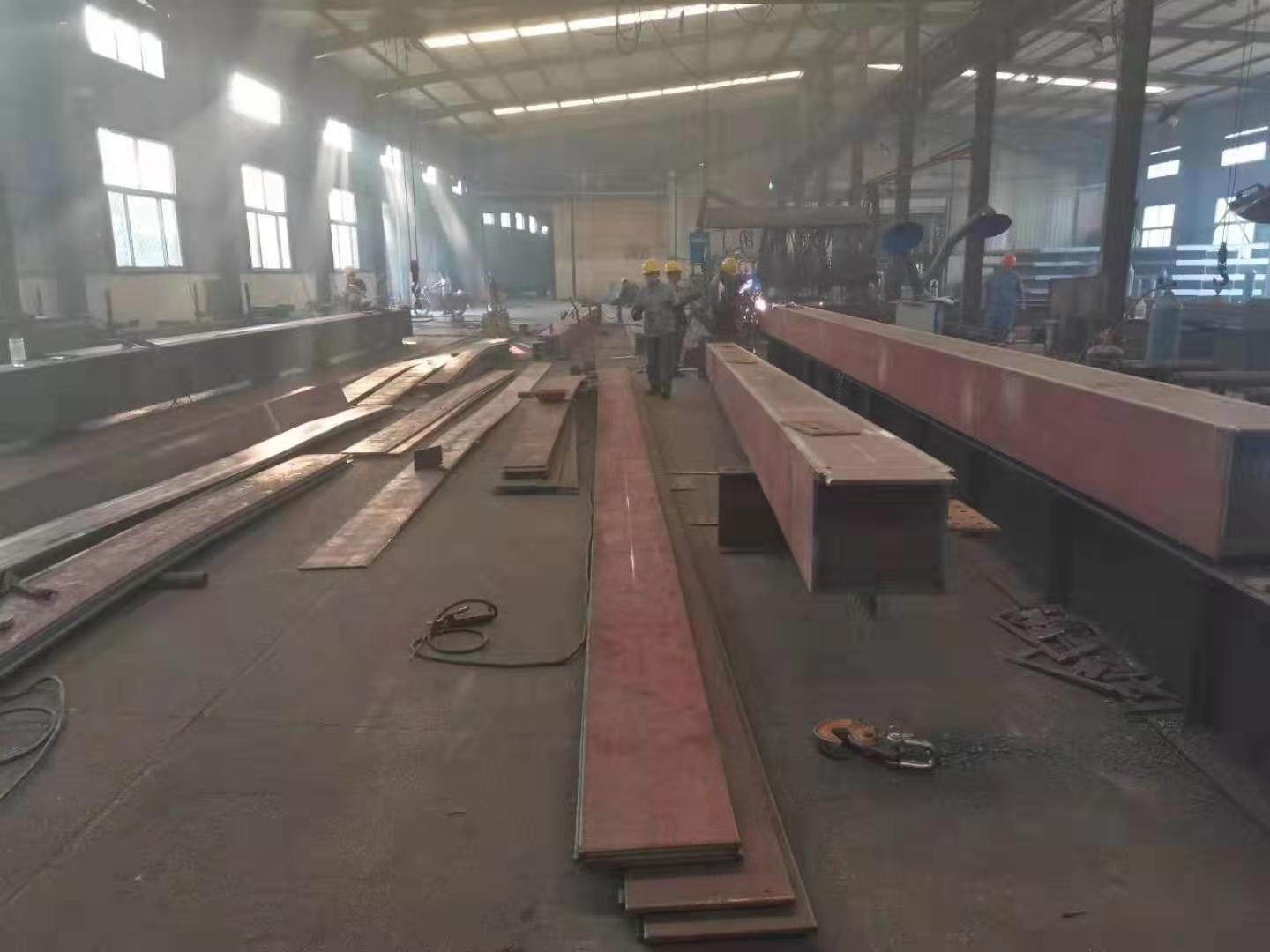 各種高層異性橋梁用重型輕型鋼結構設計制作安裝